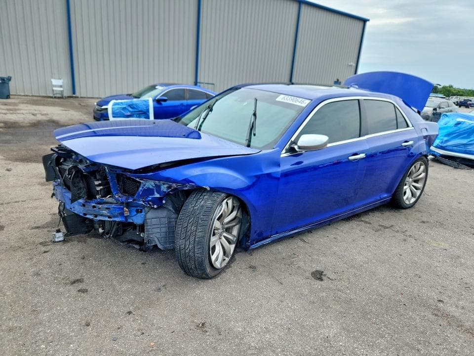 2019 CHRYSLER 300 LIMITED - 1