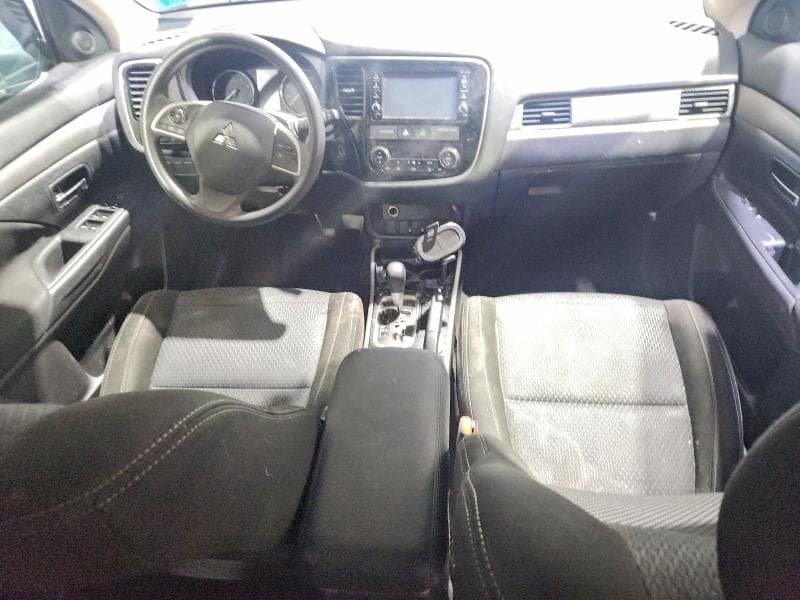 2018 MITSUBISHI OUTLANDER SE 8
