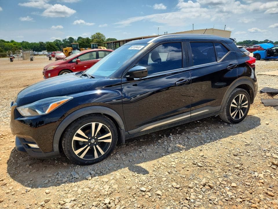 2019 NISSAN KICKS SR - 1