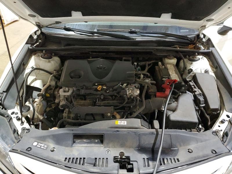 2022 TOYOTA CAMRY SE 11