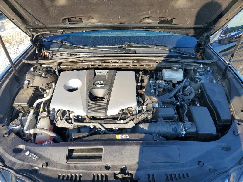 2020 LEXUS ES 300H 11