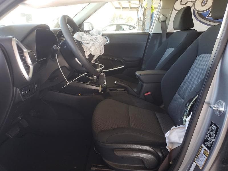 2024 KIA SOUL LX 7