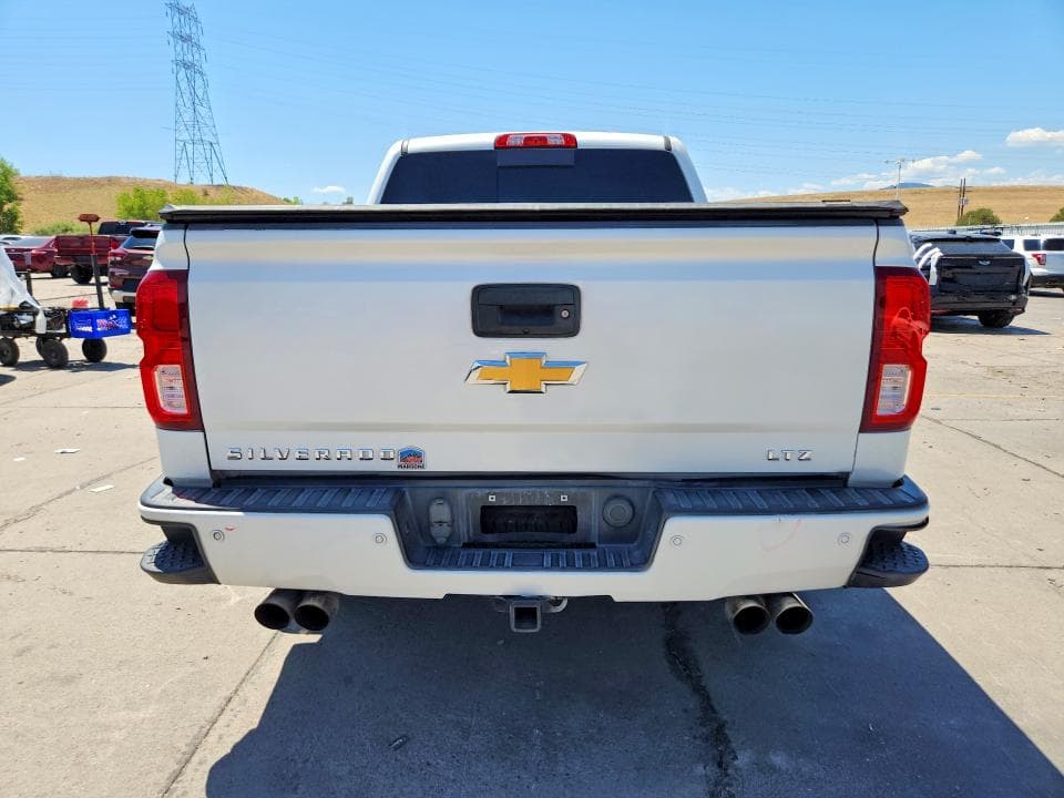 2017 CHEVROLET SILVERADO K1500 LTZ 6