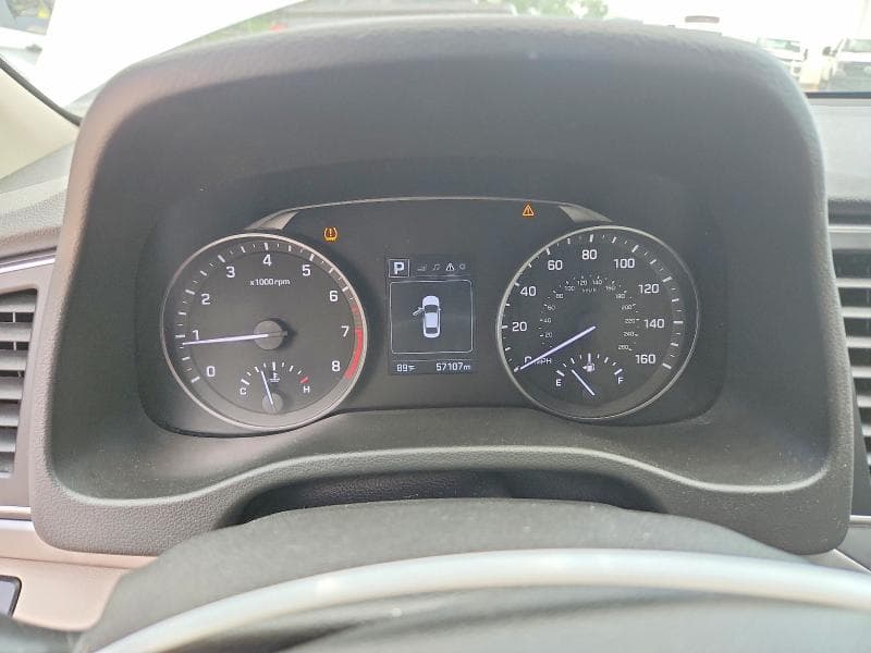 2018 HYUNDAI ELANTRA SEL 9