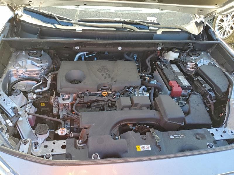 2024 TOYOTA RAV4 LE 12