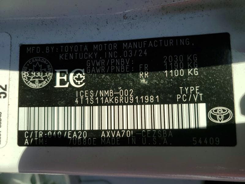 2024 TOYOTA CAMRY SE 12