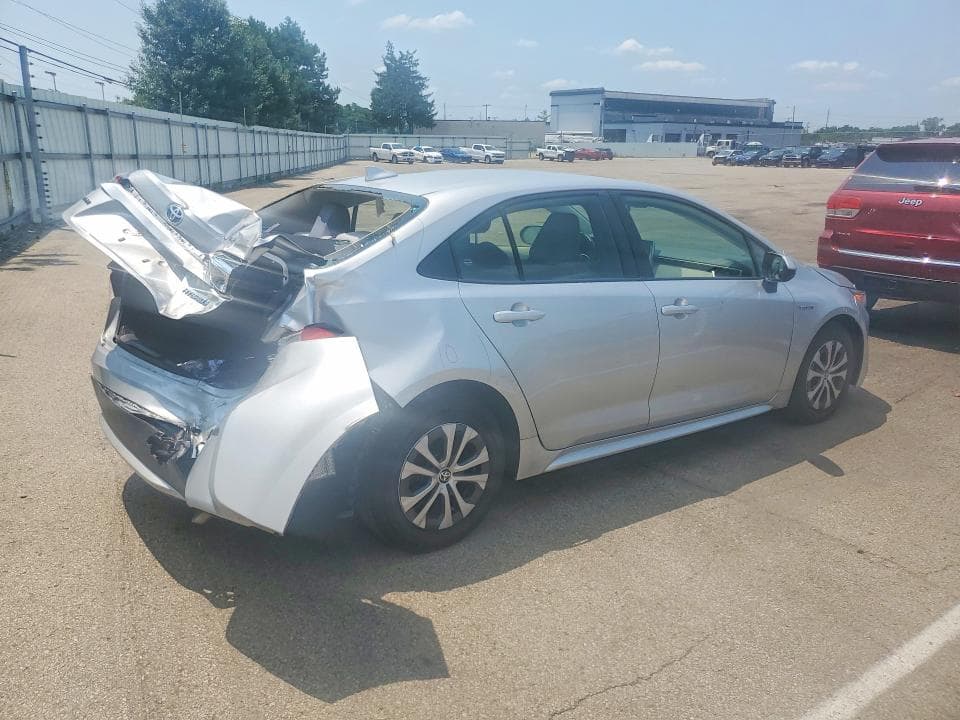 2021 TOYOTA COROLLA LE 3