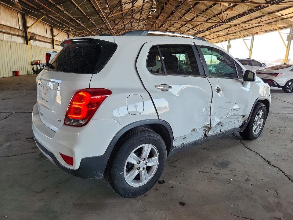 2017 CHEVROLET TRAX 1LT 3
