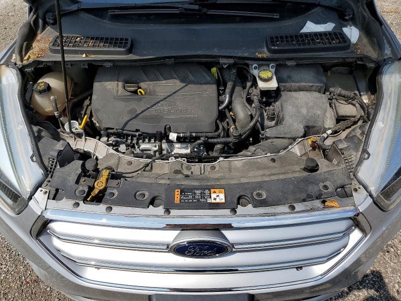 2017 FORD ESCAPE SE 12