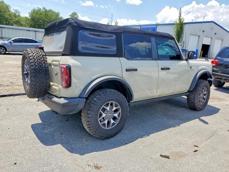 2025 FORD BRONCO BADLANDS 3