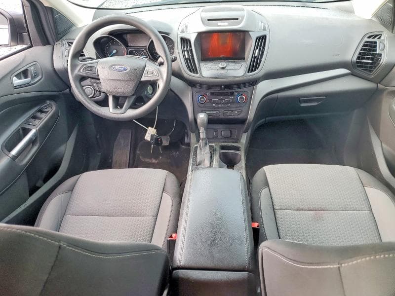2017 FORD ESCAPE SE 8