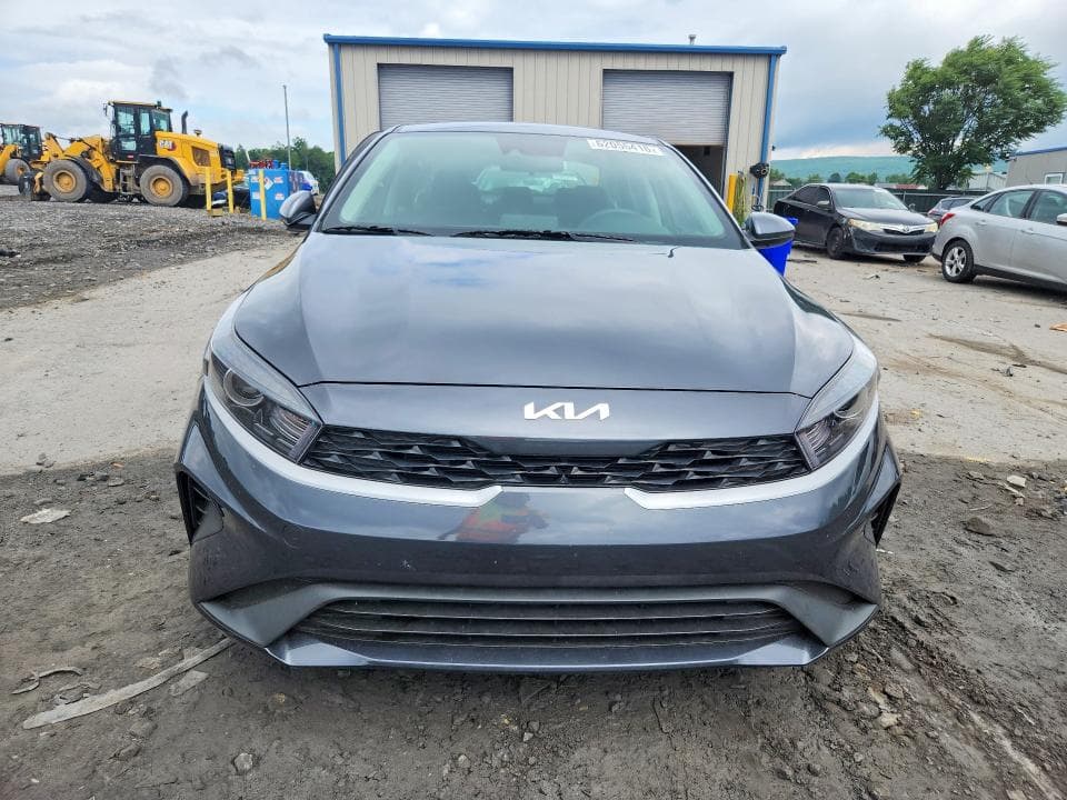 2024 KIA FORTE LXS 5