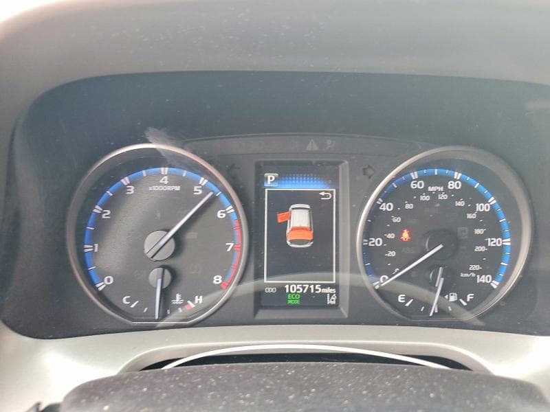 2018 TOYOTA RAV4 LE 9
