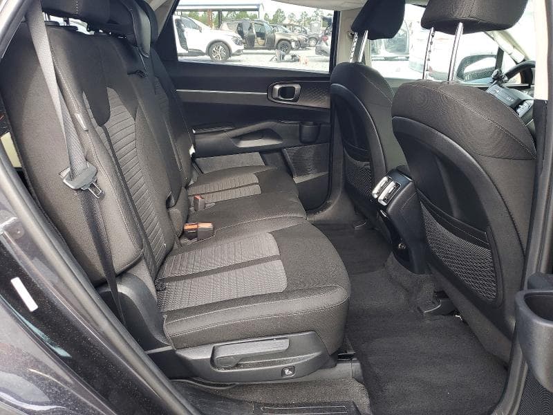 2026 KIA SORENTO LX 11