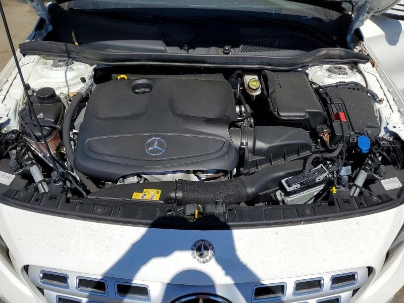 2020 MERCEDES-BENZ GLA 250 12