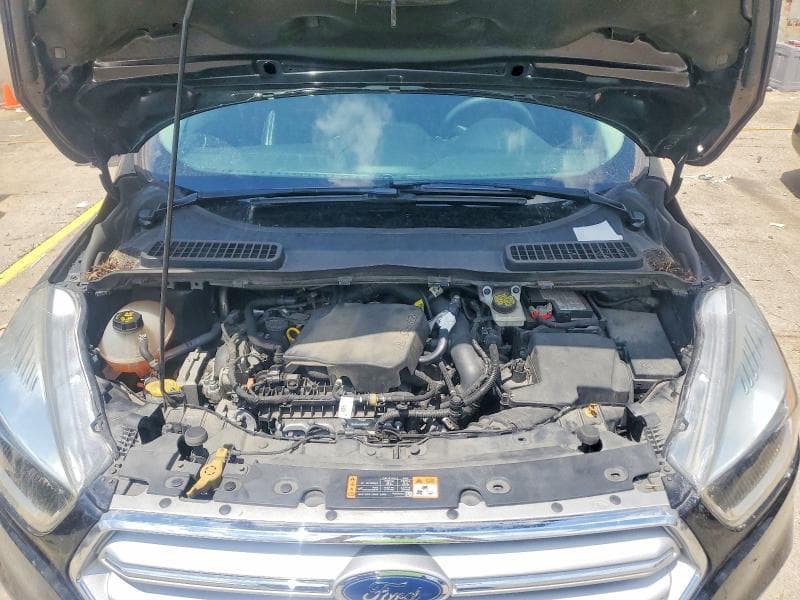 2019 FORD ESCAPE SE 12