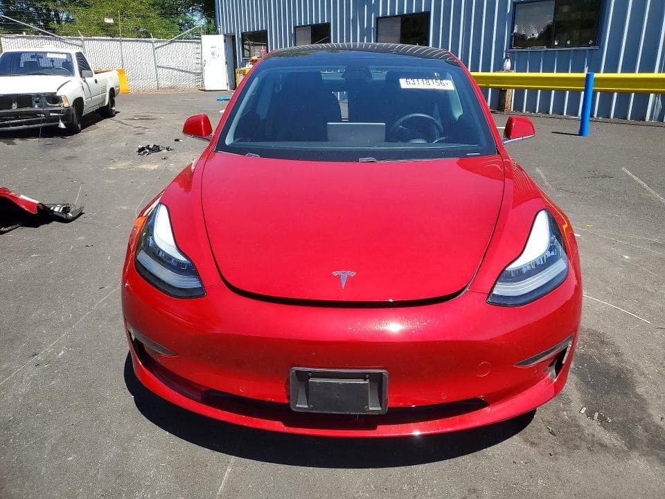 2018 TESLA MODEL 3 5