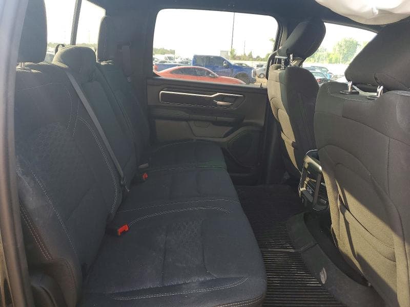 2025 RAM 1500 BIG HORN 10