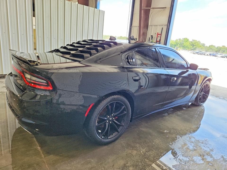 2017 DODGE CHARGER R/T 3
