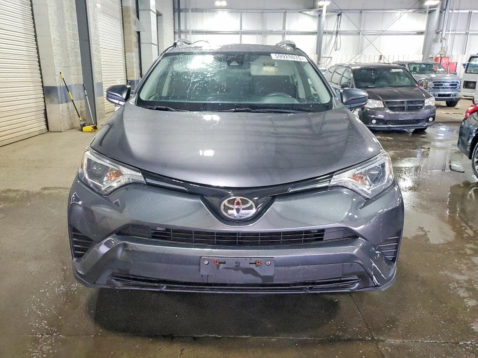 2017 TOYOTA RAV4 LE 5