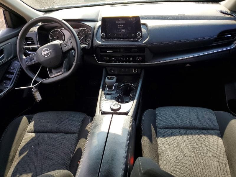 2025 NISSAN ROGUE SV 8