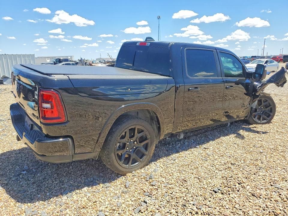 2025 RAM 1500 LARAMIE 3