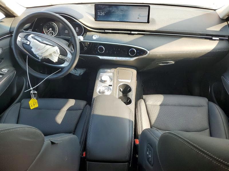 2025 GENESIS GV70 2.5T STANDARD 8