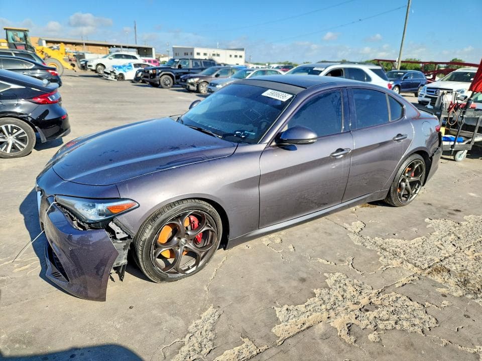 2018 ALFA ROMEO GIULIA TI - 1