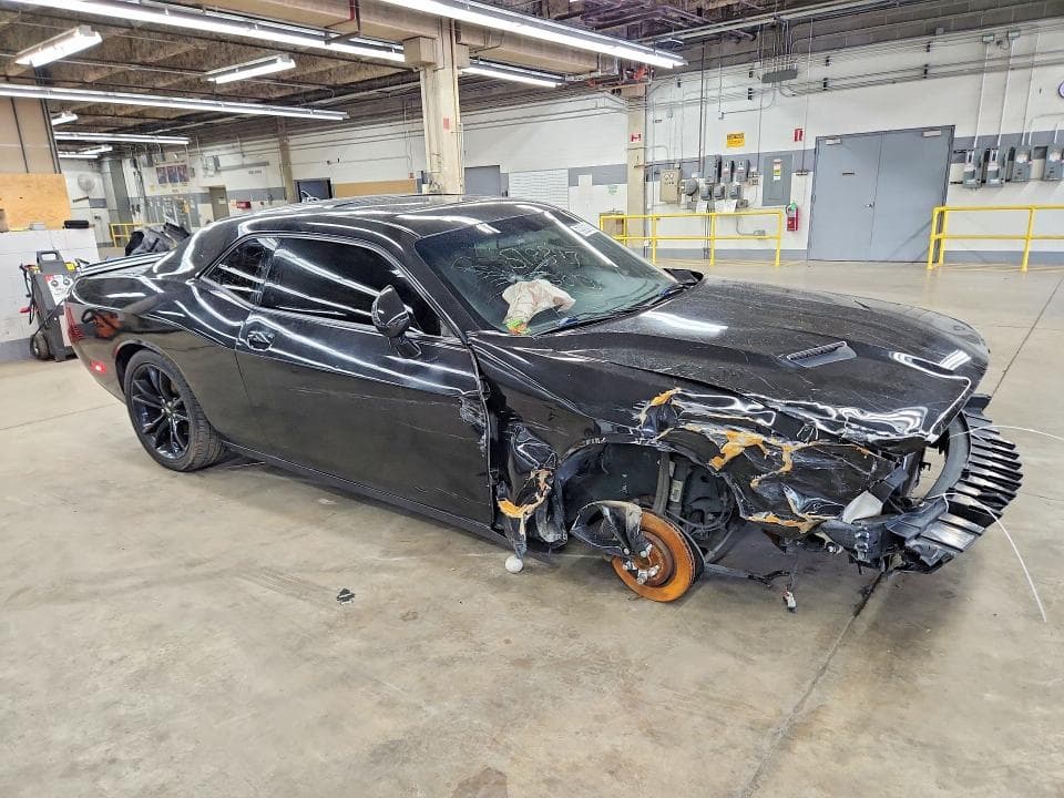 2018 DODGE CHALLENGER SXT 4