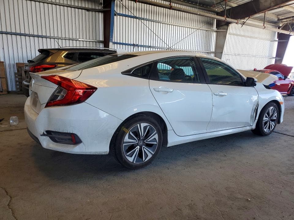 2017 HONDA CIVIC EX 3