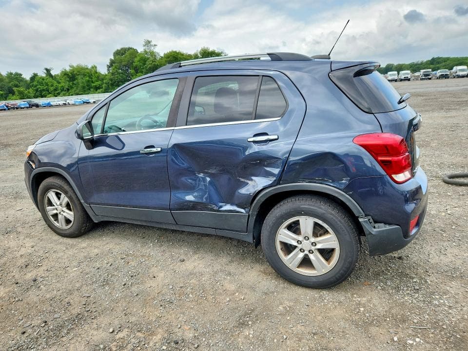 2018 CHEVROLET TRAX 1LT 2