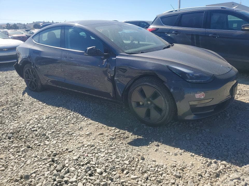 2023 TESLA MODEL 3 4