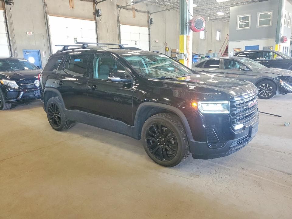 2023 GMC ACADIA SLE 4