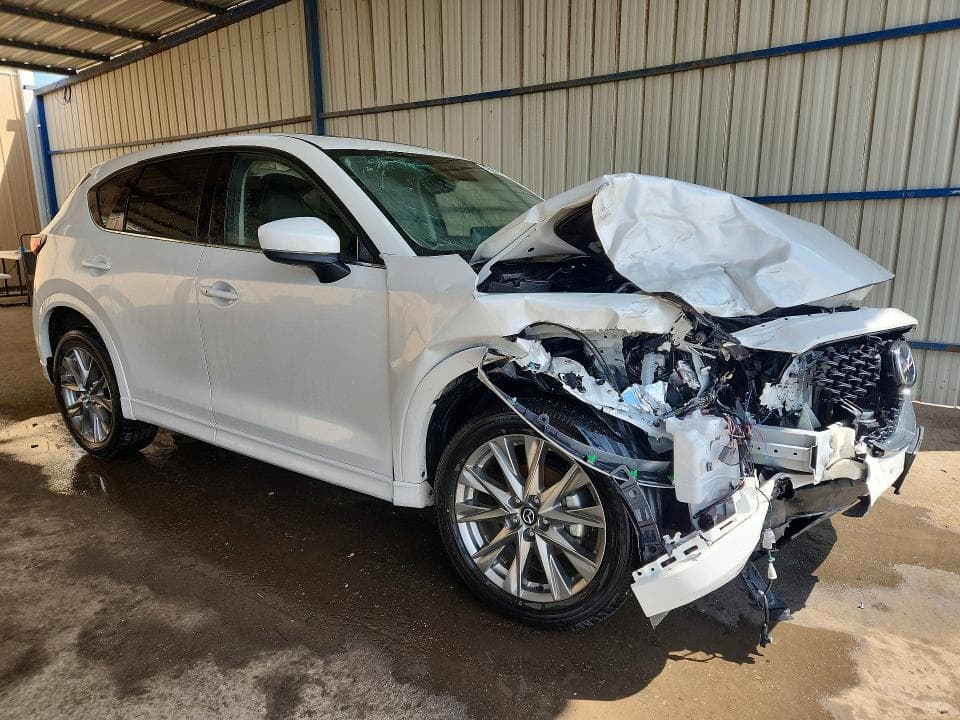 2025 MAZDA CX-5 PREMIUM PLUS 4