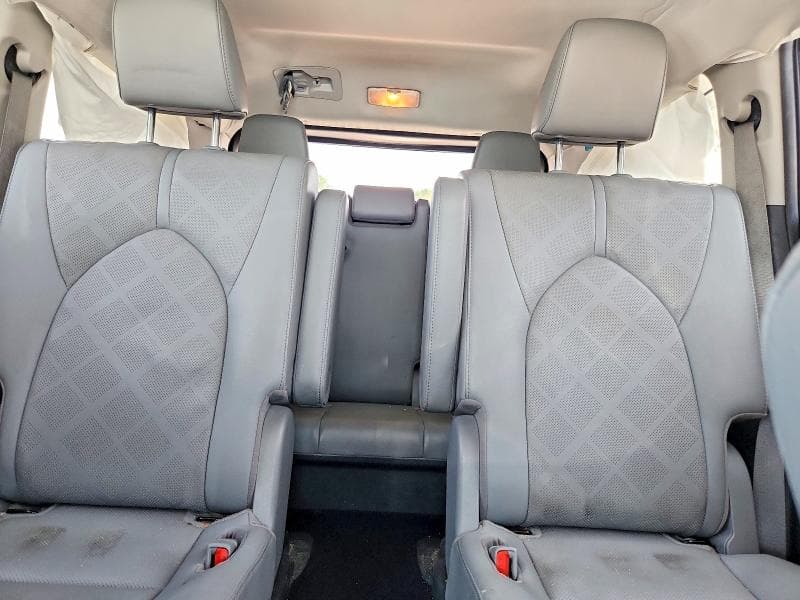2021 TOYOTA HIGHLANDER PLATINUM 10
