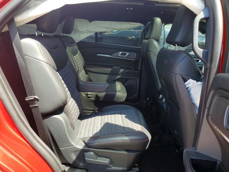 2025 FORD EXPLORER ST-LINE 11