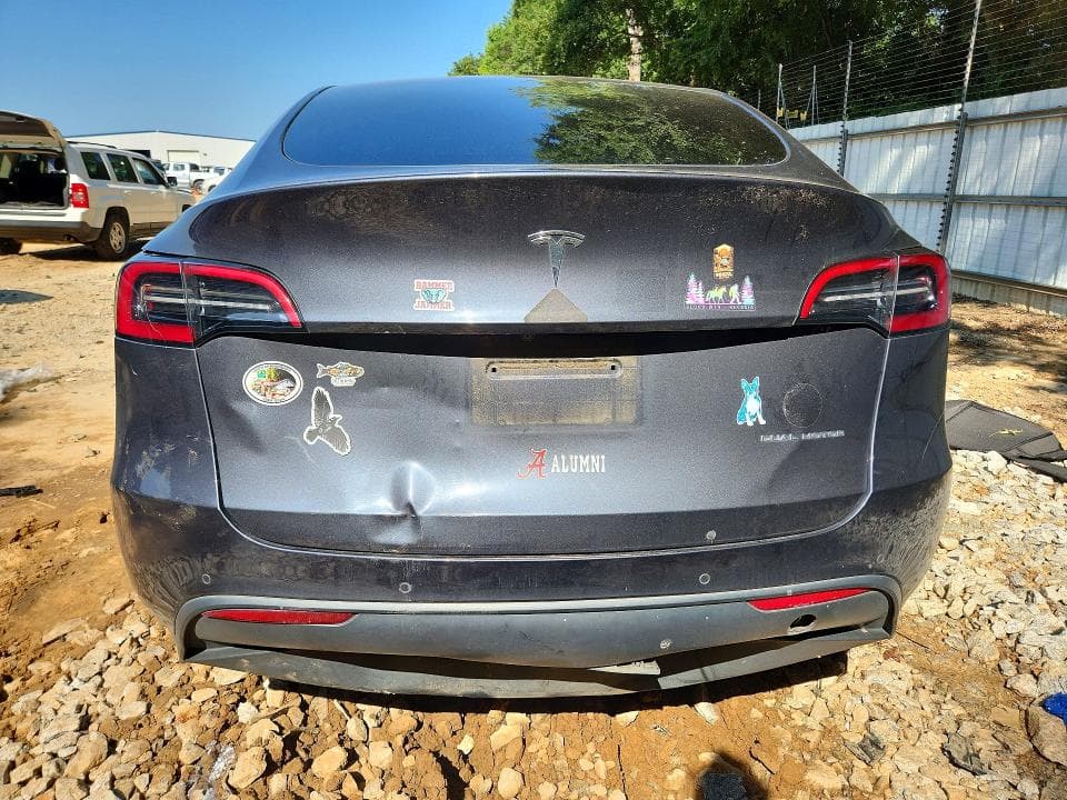 2022 TESLA MODEL Y 6