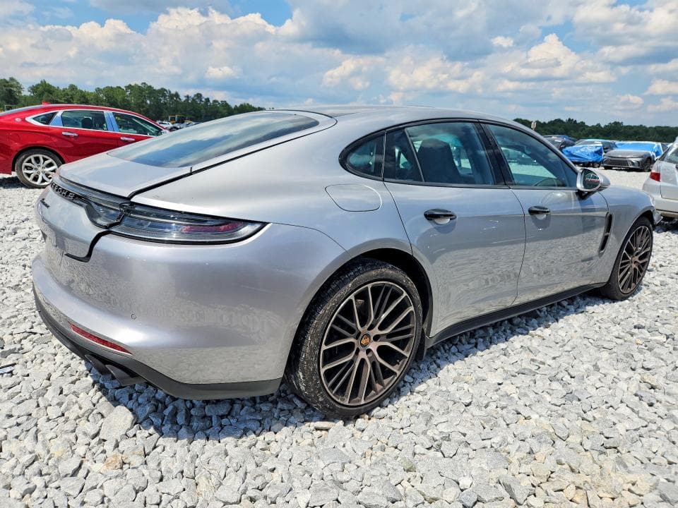 2023 PORSCHE PANAMERA BASE 3