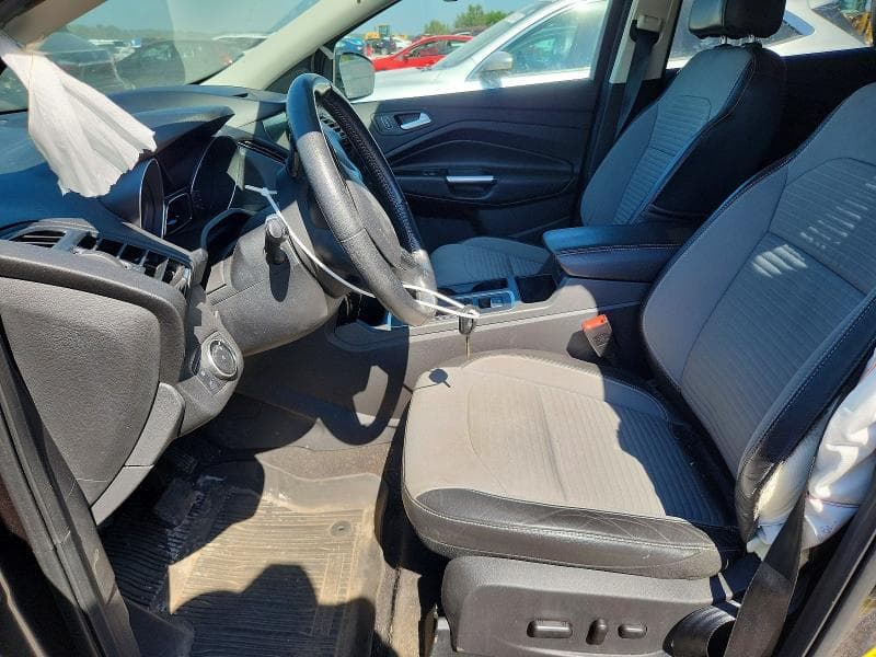 2017 FORD ESCAPE SE 7