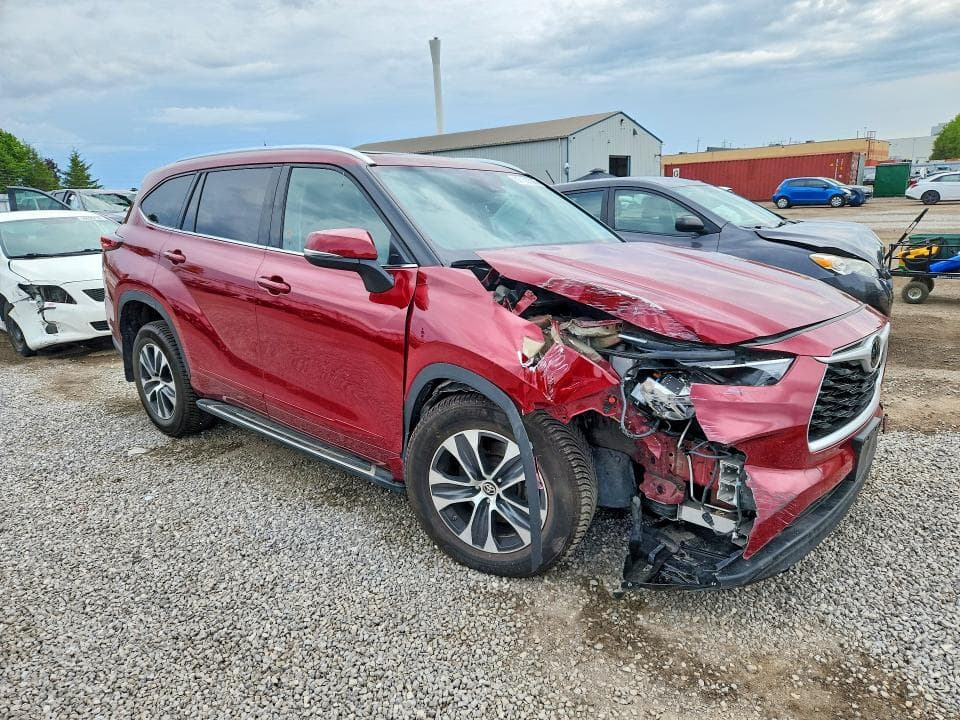 2020 TOYOTA HIGHLANDER XLE 4