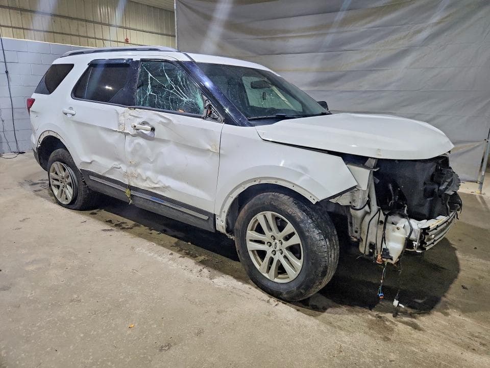 2018 FORD EXPLORER XLT 4