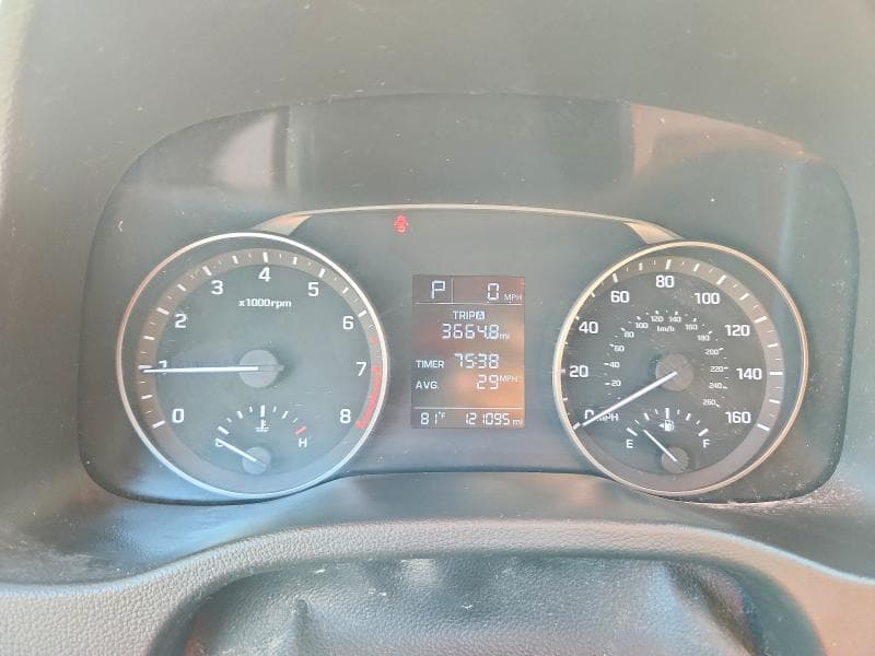 2018 HYUNDAI ELANTRA SE 9