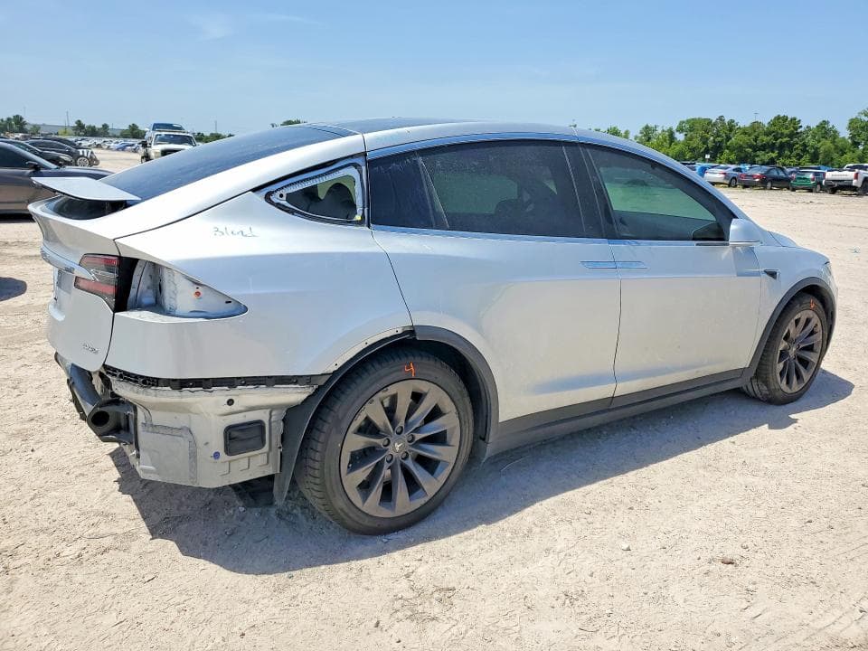 2018 TESLA MODEL X 3