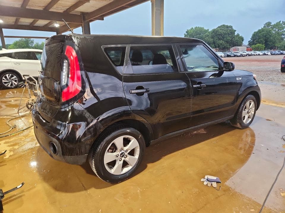 2017 KIA SOUL BASE 3