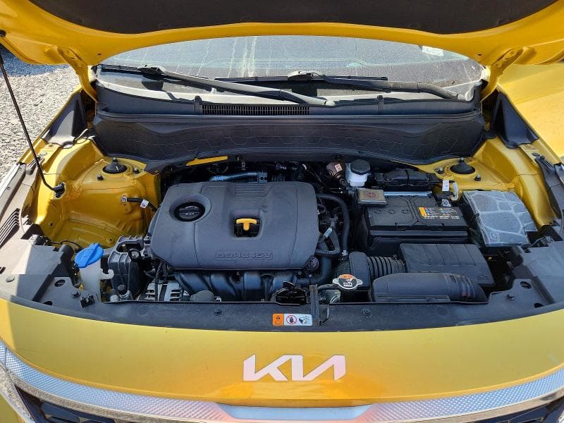 2022 KIA SELTOS S 12