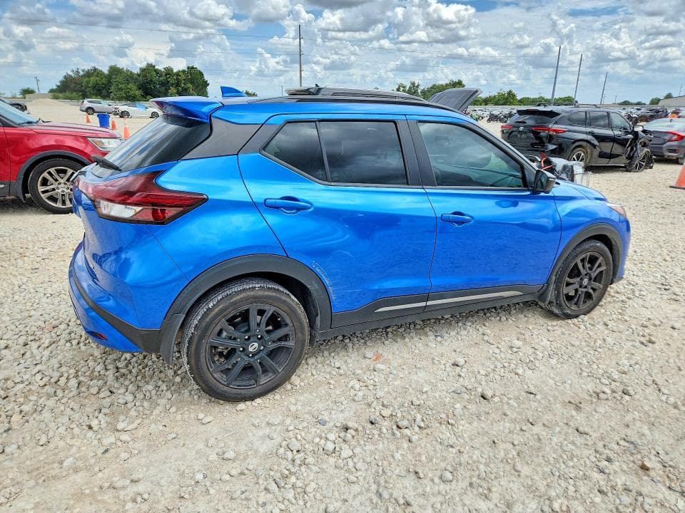 2021 NISSAN KICKS SR 3