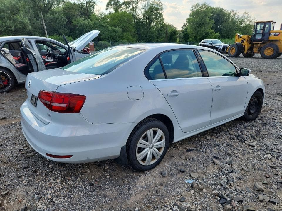 2017 VOLKSWAGEN JETTA S 3
