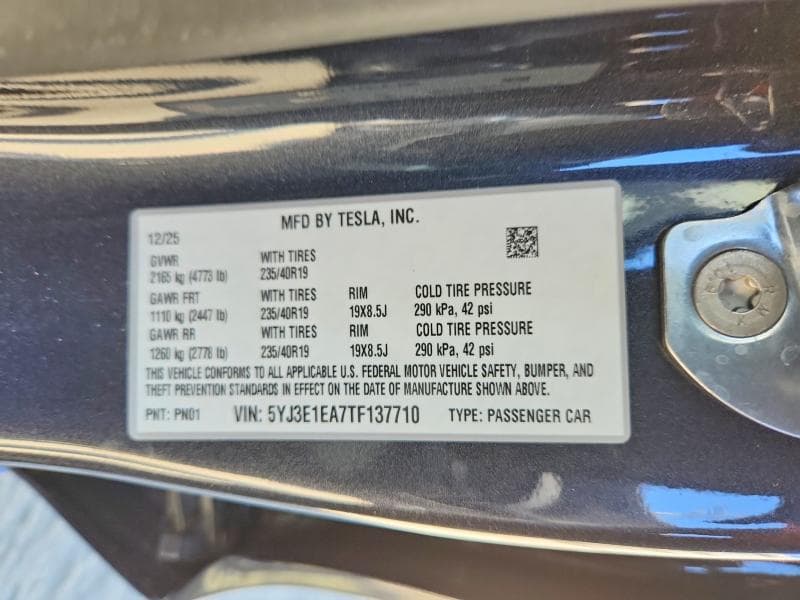 2026 TESLA MODEL 3 12