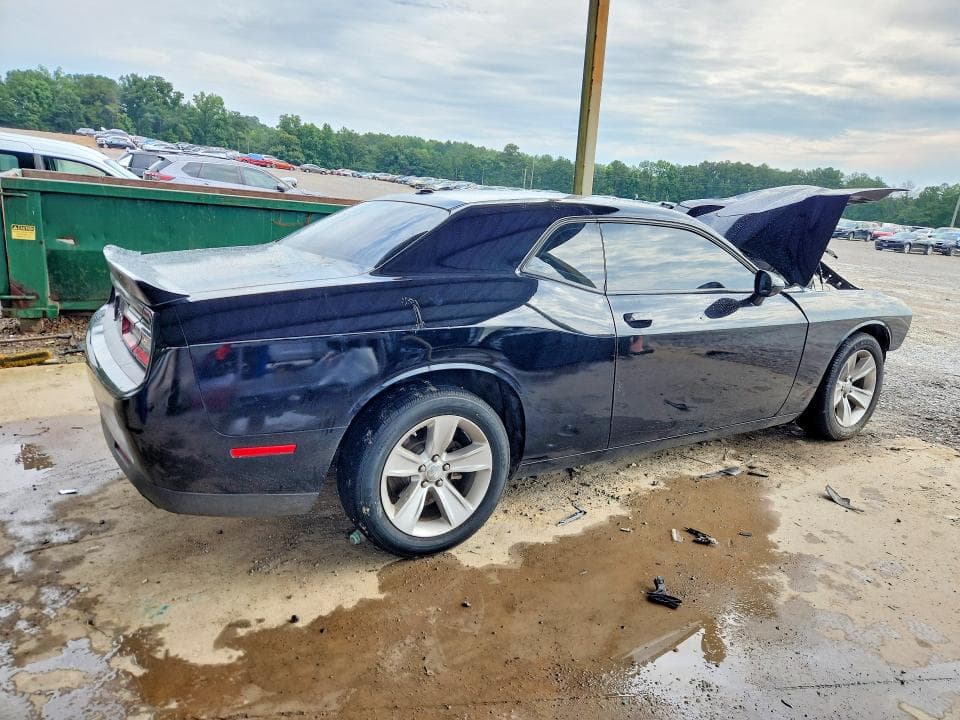 2023 DODGE CHALLENGER SXT 3