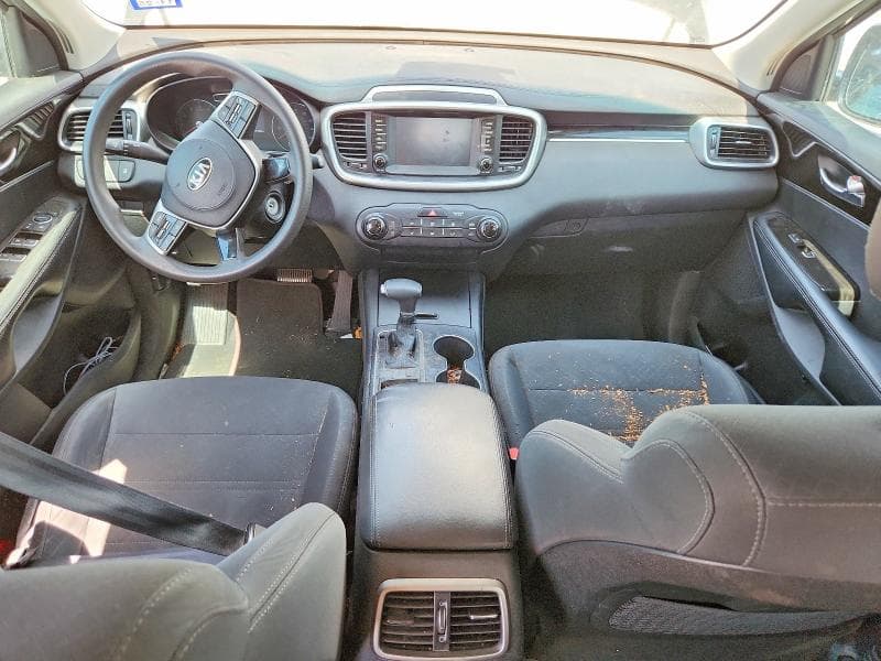 2019 KIA SORENTO L 8